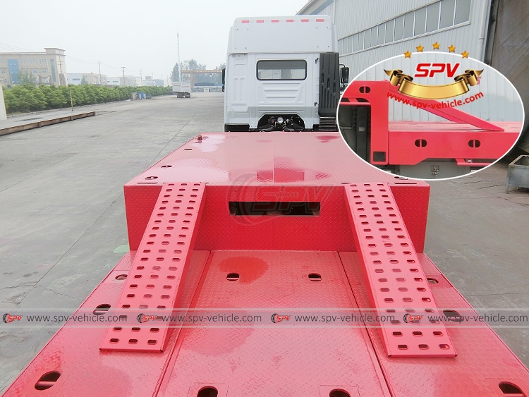 Extendable Flatbed Semi-trialer - Extra Ramp